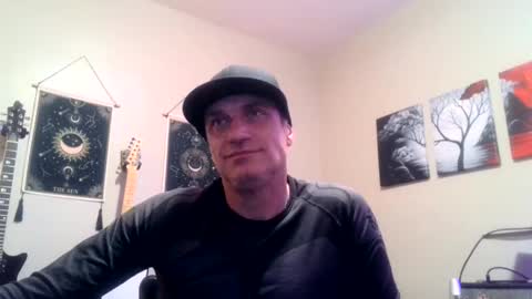 Snapshot of clintwood12 chatting on January 29, 6:43 am chad online show from January 29, 6:43 am