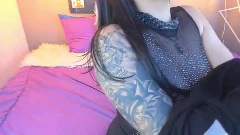 Cloe Bridgee online show from February 9, 9:05 am