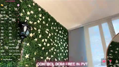 Snapshot of cloe_five chatting on September 26, 7:51 pm CLOE online show from September 26, 7:51 pm