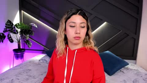 cloe_palmeer online show from February 13, 7:42 pm