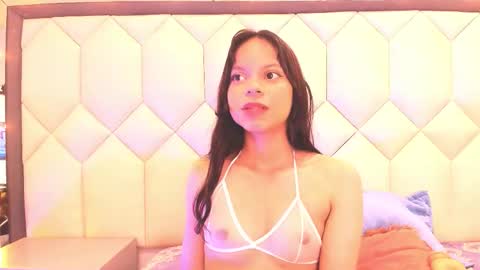 cloeygraweing online show from November 13, 7:02 pm