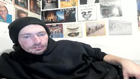 cloudyystarr666 online show from November 19, 6:13 am