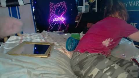 Snapshot of cock_n_creamz_n_wet_dreamz chatting on January 11, 10:08 am COCK N CREAMZ WET DREAMZ online show from January 11, 10:08 am