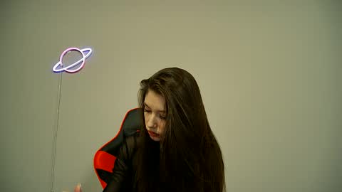 Snapshot of cocoberry1 chatting on March 8, 4:28 pm cocoberry1 online show from March 8, 4:28 pm