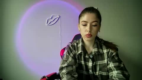 Snapshot of cocoberry1 chatting on November 26, 8:37 am cocoberry1 online show from November 26, 8:37 am