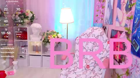 Snapshot of coconut_mia chatting on February 11, 12:17 am Mia online show from February 11, 12:17 am