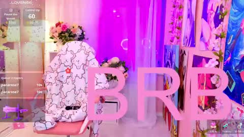 Snapshot of coconut_mia chatting on March 1, 12:17 am Mia online show from March 1, 12:17 am