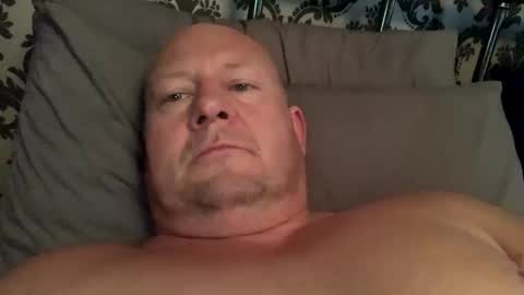 col4nows online show from September 16, 6:47 am