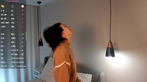 Snapshot of colbymcroberts chatting on October 8, 1:14 am Carry online show from October 8, 1:14 am