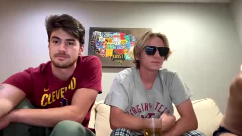 Snapshot of college_packing_8 chatting on October 9, 12:52 am college_packing_8 online show from October 9, 12:52 am