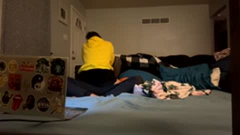 Snapshot of college_packing_8 chatting on November 26, 4:24 am college_packing_8 online show from November 26, 4:24 am