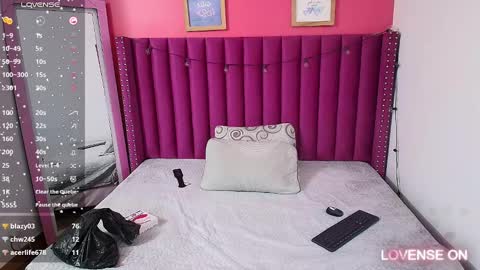  MEGAN  online show from January 4, 7:23 pm