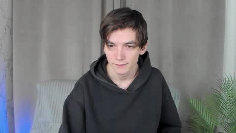 Collin online show from December 3, 11:08 am