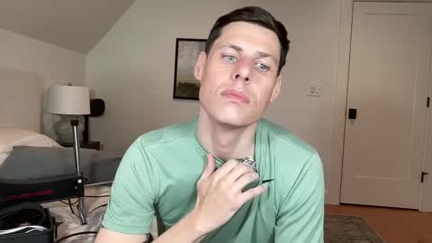 Snapshot of coltgrayxxx chatting on March 9, 2:21 pm coltgrayxxx online show from March 9, 2:21 pm