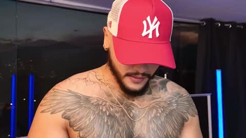 Snapshot of colton_mars chatting on October 17, 11:07 pm Jhoan online show from October 17, 11:07 pm