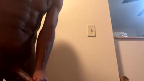 Snapshot of columbusohio614 chatting on January 25, 11:13 am Heavyd614 online show from January 25, 11:13 am