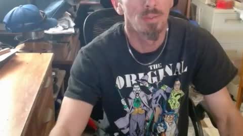 Nelson or ComicKing and sometime Peachy143 online show from February 21, 9:22 pm