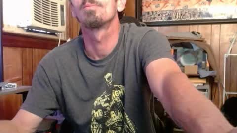 Nelson or ComicKing and sometime Peachy143 online show from November 26, 8:32 pm