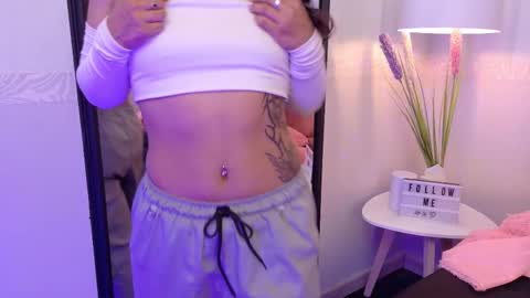 conejita_420_ online show from October 13, 8:09 pm