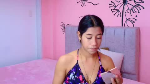 C O N N I E online show from October 1, 6:58 pm