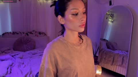 connie    online show from December 16, 1:00 pm