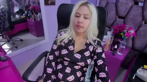 Constans online show from December 10, 11:19 pm