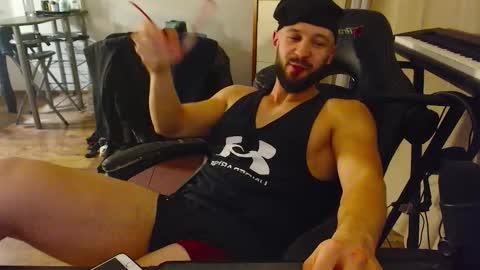 Stachu Jones online show from December 5, 5:20 pm