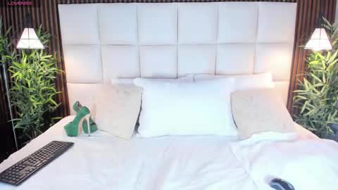 Coral online show from September 14, 1:05 am