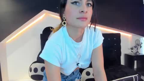 Coral  online show from January 25, 3:09 pm