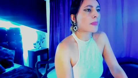 Coral  online show from February 6, 7:18 pm