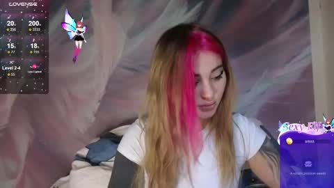 Snapshot of coralie20 chatting on February 23, 10:06 am coralie20 online show from February 23, 10:06 am