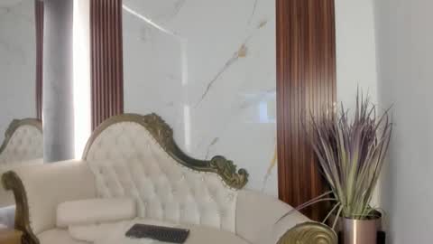 Coralie Bronson online show from October 9, 8:07 pm