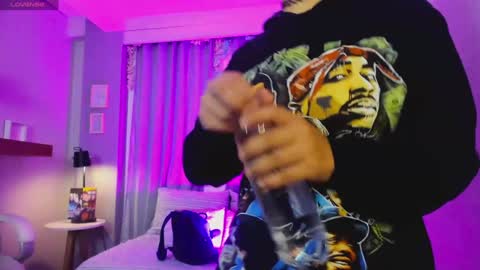 Coral Stefani online show from January 20, 5:26 am