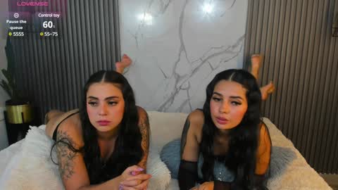 C O R A L  C A L I O P E   online show from January 25, 7:28 pm