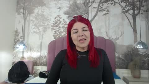 corineray online show from October 22, 5:45 pm