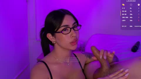 Snapshot of cottoncloud_ chatting on November 26, 1:39 am Candy Ken online show from November 26, 1:39 am