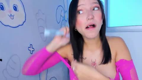 couple_no_limits22 online show from November 26, 2:40 pm