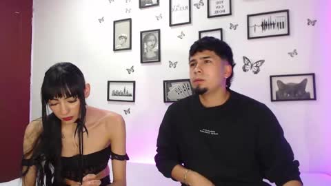 Snapshot of coupsextop chatting on January 13, 8:05 am Juli and Liam online show from January 13, 8:05 am