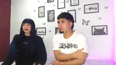 Snapshot of coupsextop chatting on January 19, 5:05 am Juli and Liam online show from January 19, 5:05 am