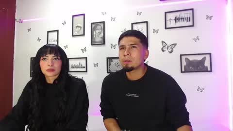 Snapshot of coupsextop chatting on February 1, 7:15 am Juli and Liam online show from February 1, 7:15 am