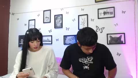 Snapshot of coupsextop chatting on March 8, 4:45 am Juli and Liam online show from March 8, 4:45 am