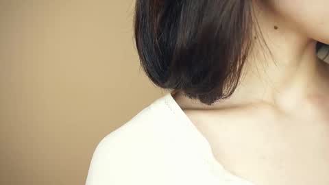 Yui online show from February 10, 1:33 pm