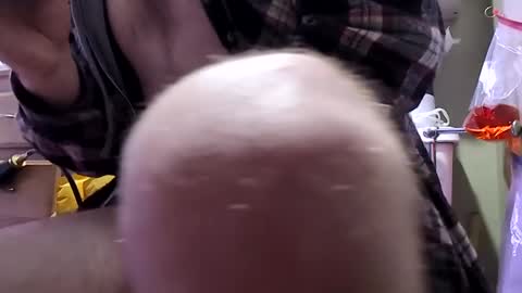 Snapshot of crackback_kyd chatting on December 9, 6:01 am crackback_kyd online show from December 9, 6:01 am