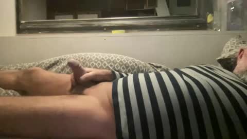 Snapshot of crapaud75018 chatting on December 5, 5:50 pm crapaud75018 online show from December 5, 5:50 pm