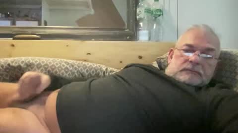 Snapshot of crapaud75018 chatting on November 19, 11:32 am crapaud75018 online show from November 19, 11:32 am