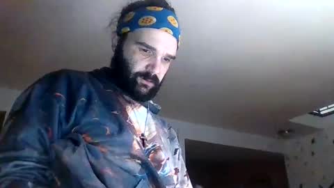 craveitoften online show from January 5, 2:06 am