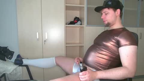 robin online show from February 9, 9:58 am