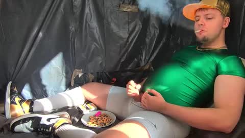 robin online show from October 4, 1:20 pm