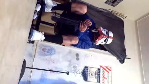 Snapshot of crazy4feetmanic chatting on November 1, 8:05 am drbucknaked online show from November 1, 8:05 am