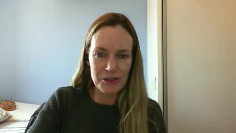 Anny online show from September 10, 3:45 pm